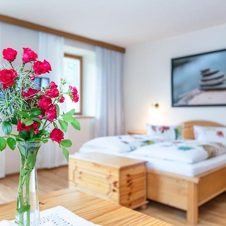 Hotel Gasthof St. Adolari Sankt Ulrich am Pillersee Exteriér fotografie