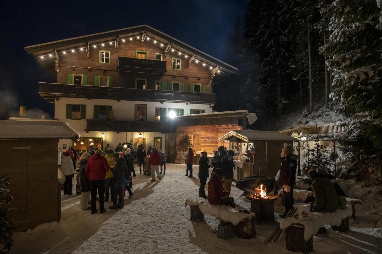 Hotel Gasthof St. Adolari Sankt Ulrich am Pillersee Exteriér fotografie