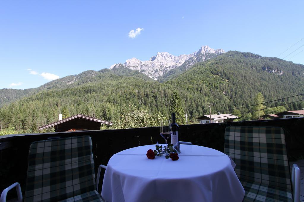 Hotel Gasthof St. Adolari Sankt Ulrich am Pillersee Pokoj fotografie