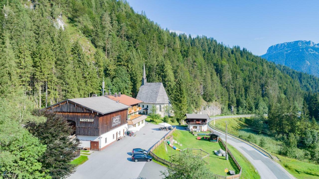 Hotel Gasthof St. Adolari Sankt Ulrich am Pillersee Exteriér fotografie